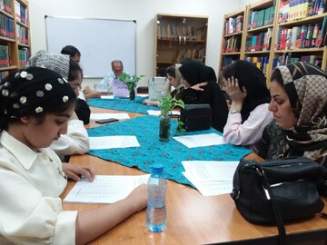 دومین جلسه کارگاه فن بیان و سخنوری در کتابخانه پانزده خرداد پیشوا
