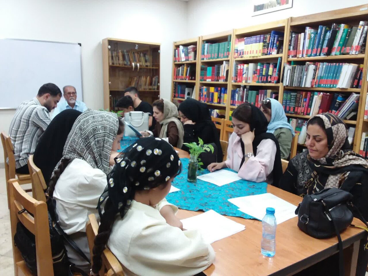 دومین جلسه کارگاه فن بیان و سخنوری در کتابخانه پانزده خرداد پیشوا