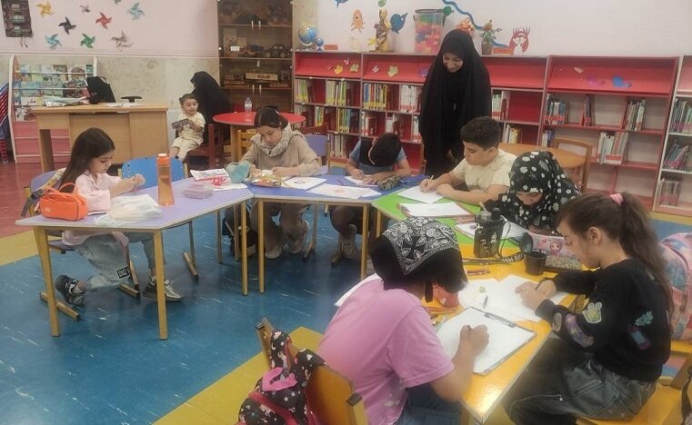 کتابخانه‌های عمومی استان تهران میزبان کارگاه‌های آموزشی تابستانی شدند