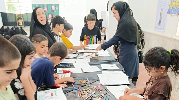 تجلی پیوند فرهنگ و حماسه؛ طنین کتاب‌خوانی در میان همبستگی سترگ مردم مسجدسلیمان