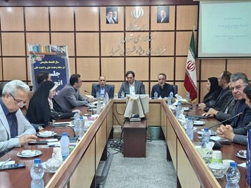 جلسه انجمن کتابخانه های عمومی شهریار-سفر سرپرست اداره کل کتابخانه‌های عمومی استان تهران به شهریار