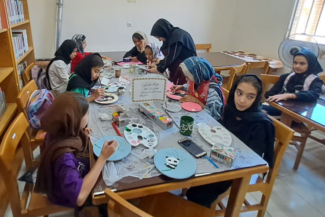 کتابخانههای عمومی؛ مقصد تابستانی کودکان و نوجوانان استان مرکزی