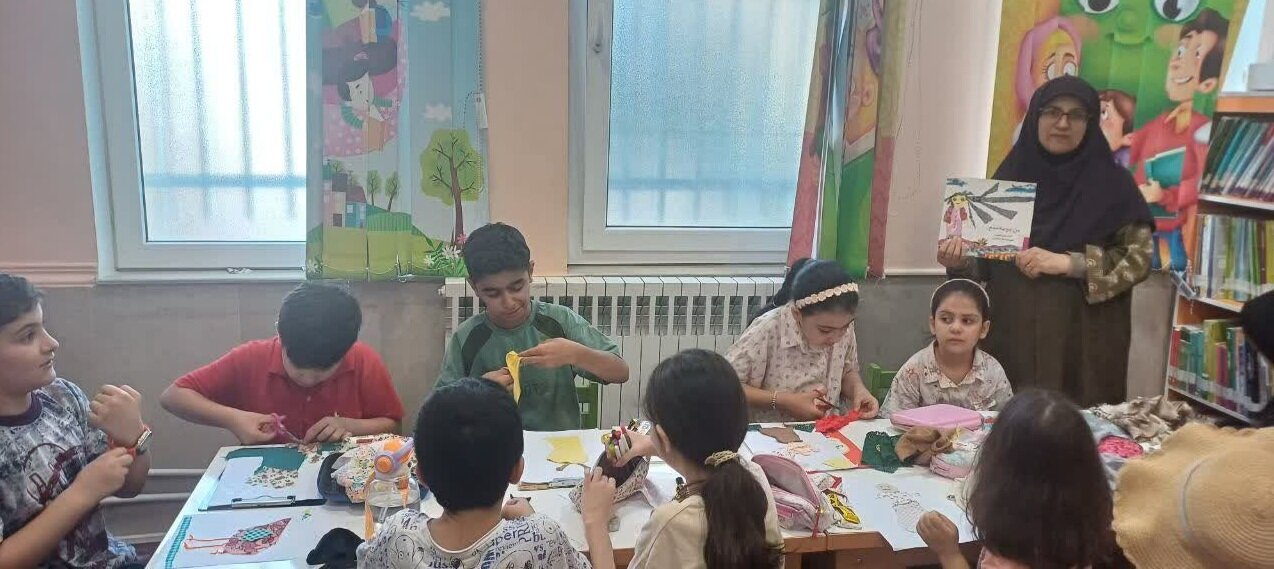 برگزاری برنامه‌های فرهنگی و آموزشی در کتابخانه‌های عمومی استان تهران