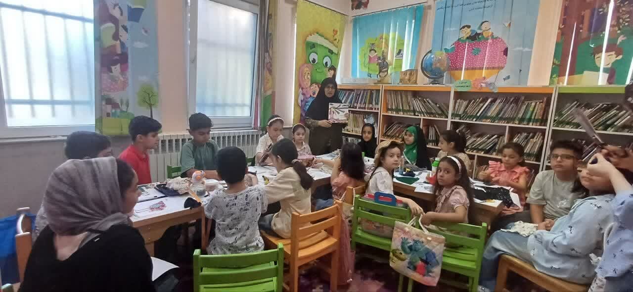 برگزاری برنامههای فرهنگی و آموزشی در کتابخانههای عمومی استان تهران