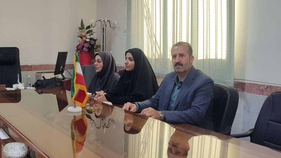 دومین جلسه انجمن کتابخانه‌های عمومی شهر دینور برگزار شد