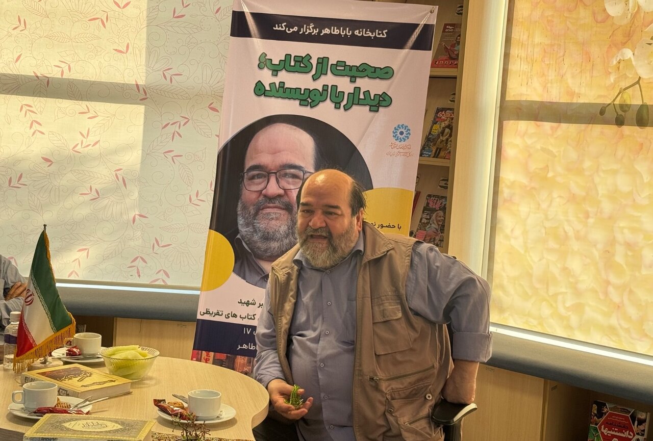ناگفته‌های دفاع مقدس از زبان نویسنده کتاب «یاد یاران» در کتابخانه باباطاهر&nbsp;