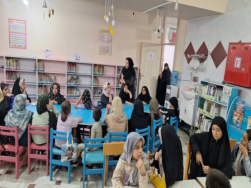 برگزاری برنامههای فرهنگی مناسبتی در کتابخانه شهید مطهری گز شهرستان شاهین شهر