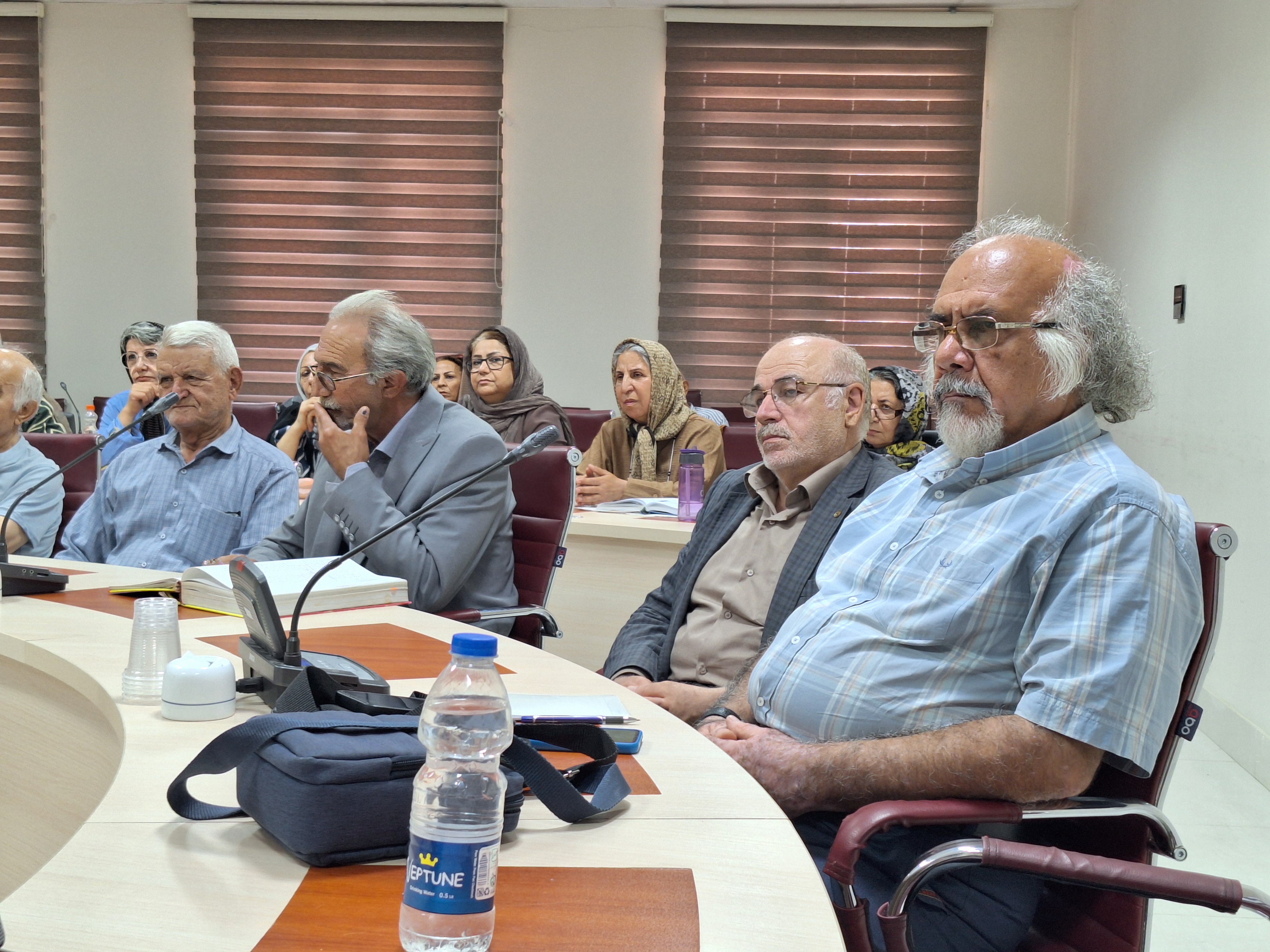 نشست «خردسرای فردوسی» در ایوانکی و گرمسار برگزار شد
