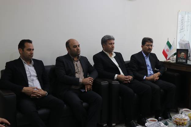 ضرورت ایجاد کتابخانه عمومی در مشهدریزه؛ تحقق مطالبه فرهنگی با مشارکت مسئولان و خیران