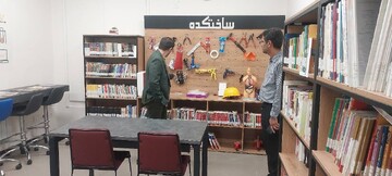 بازدید سیامک محبوب؛ معاون توسعه و ترویج کتابخوانی نهاد کتابخانه‌ها از کتابخانه شهید باهنر