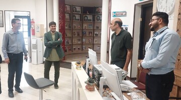 بازدید معاون توسعه و ترویج کتابخوانی نهاد از کتابخانه شهید باهنر شمیرانات