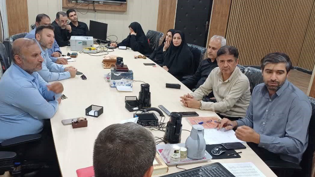 نخستین جلسه انجمن کتابخانههای عمومی شهرستان هندیجان برگزار شد