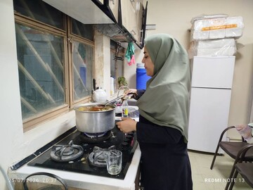 قاب‌های ماندگار از آماده‌سازی موکب «حسینیه کتاب» در مهران