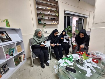 روز نخست و آغاز فعالیت‌های فرهنگی و خدماتی موکب «حسینیه کتاب» در مهران برای استقبال از زائران اربعین
