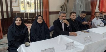 حضور اداره کتابخانه‌های عمومی شهرستان پردیس در «قرار خدمت» نماز جمعه