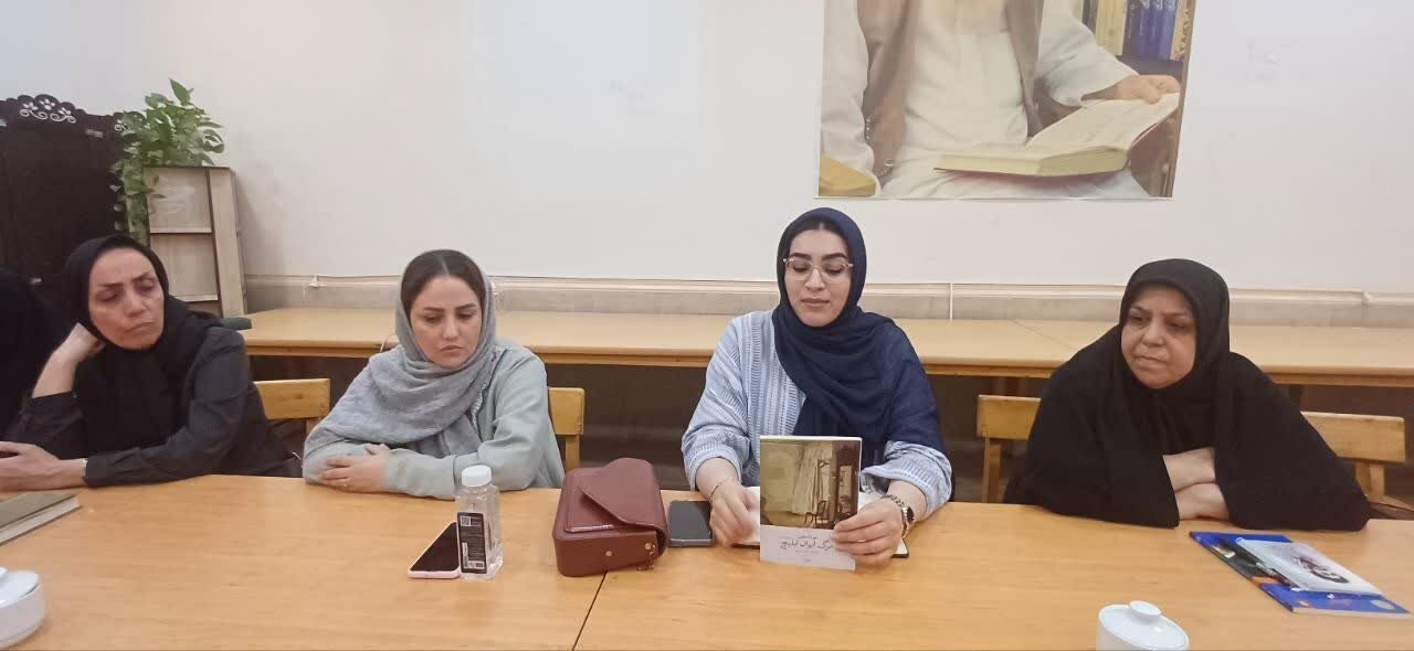 هفتمین «قرار کتابخوانی» در کتابخانه پانزده خرداد شهرستان پیشوا