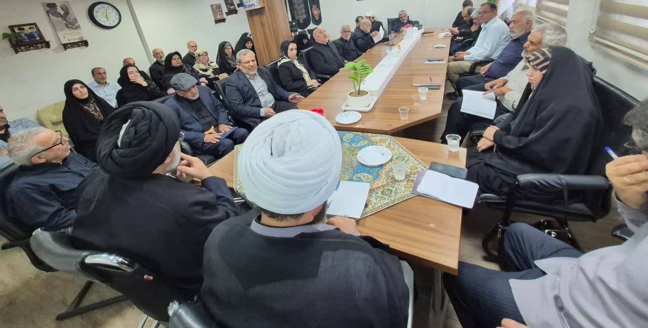 نشست تخصصی نقش نماز جمعه در همبستگی عمومی و تاب آوری اجتماعی در اداره کتابخانه های پاکدشت