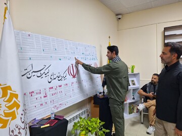 نبض فرهنگ در مسیر زائران؛ موکب «حسینیه کتاب» مهران میزبان دل‌نوشته‌ها و یادمان شهدای مقاومت