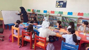 کلاس آموزش نقاشی ویژه اعضای کودک
