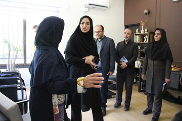 بازدید دبیرکل از کلاس های مهارت محور "آکادمی ترویج خواندن" در کتابخانه شهید باهنر