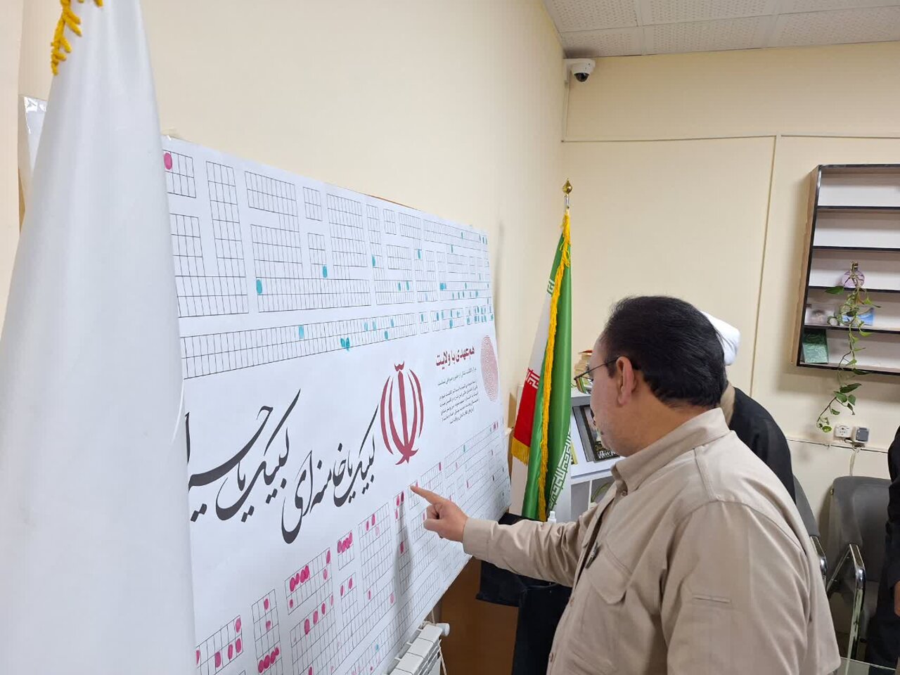 «حسینیه کتاب» تلاقی ایمان و هنر در مسیر زائران اربعین است
