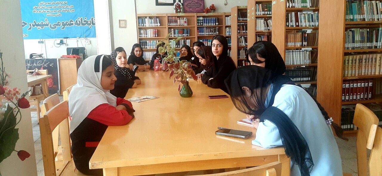 «کتابگردها»؛ تولد باشگاهی برای پرورش نسل پرسشگر در کتابخانه شهید رحیمی