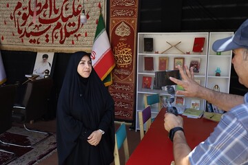 پوشش گسترده رسانه‌ای از موکب «کتاب حسینی» در مرز تمرچین؛ مدیرکل کتابخانه‌های عمومی استان از برنامه‌های فرهنگی این موکب گفت
