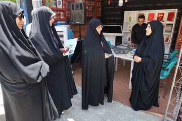 بازدید مسئولان استانی و شهرستانی از موکب «کتاب حسینی» در مرز تمرچین