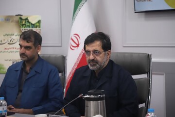 جلسه انجمن کتابخانه های عمومی قم
