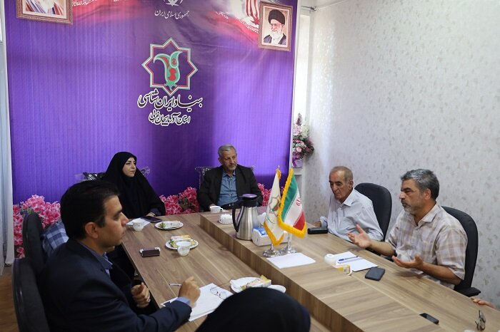 تأکید مدیرکل کتابخانههای عمومی آذربایجان غربی بر ضرورت ترویج فرهنگ اهدای اسناد تاریخی