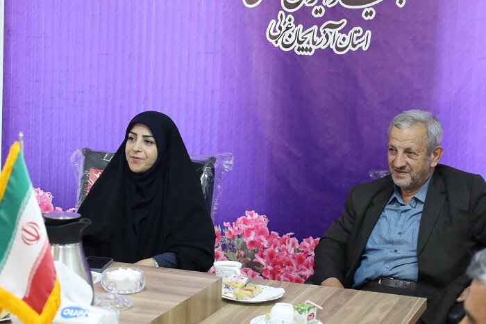 تأکید مدیرکل کتابخانههای عمومی آذربایجان غربی بر ضرورت ترویج فرهنگ اهدای اسناد تاریخی