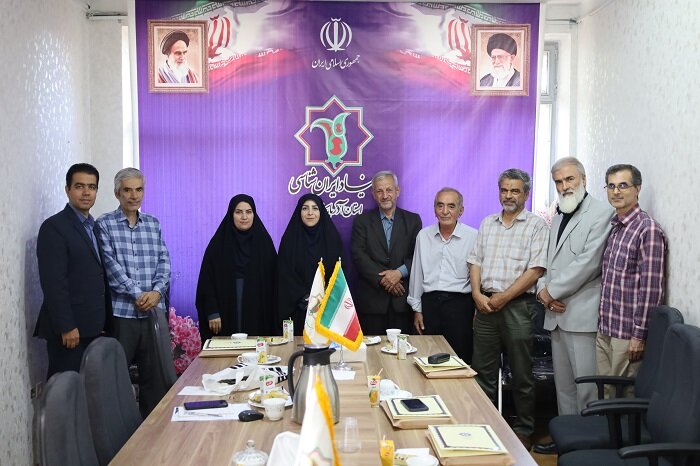 تأکید مدیرکل کتابخانههای عمومی آذربایجان غربی بر ضرورت ترویج فرهنگ اهدای اسناد تاریخی