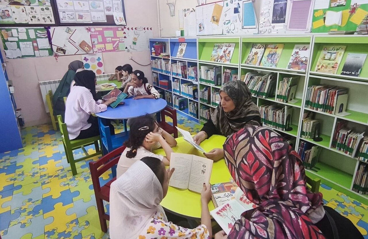 تداوم برنامه‌های فرهنگی و آموزشی در کتابخانه‌های عمومی ورامین