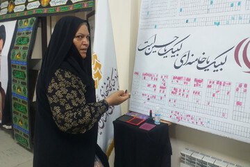 تثبیتِ هویت فرهنگی در مسیر عاشقی؛ «حسینیه کتاب» مهران در روز پنجم