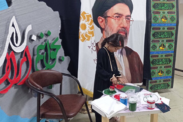 تثبیتِ هویت فرهنگی در مسیر عاشقی؛ «حسینیه کتاب» مهران در روز پنجم