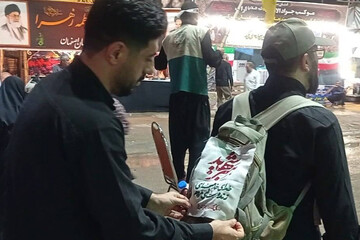 «حسینیه کتاب» مهران در روز ششم؛ تداوم روایت دانایی در مسیر دلدادگی حسینی