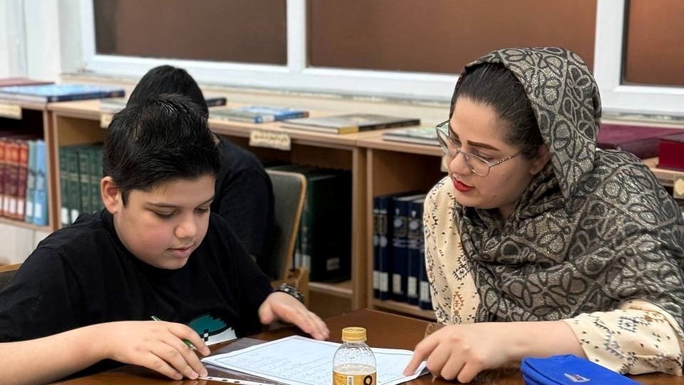 برگزاری کارگاه آموزشی «مسیر رشد» با هدف توانمندسازی نوجوانان در کتابخانه مرکزی استان خوزستان