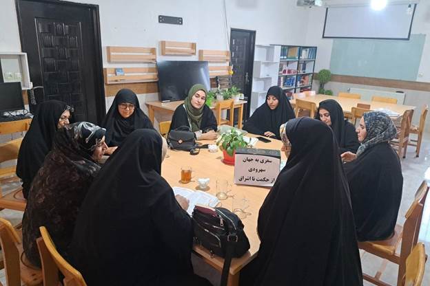 نشست معرفی اندیشه و آثار شیخ شهابالدین سهروردی در کتابخانه عمومی شهدای ابویسان