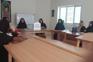 بانوان ایور با «ابوالشهداء» به بازخوانی حماسه عاشورا پرداختند