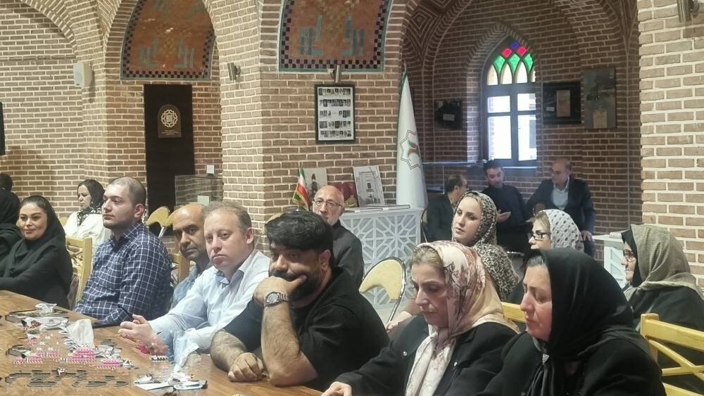 بررسی ادوار تاریخی مرثیه در جوار بارگاه شیخ صفی‌الدین