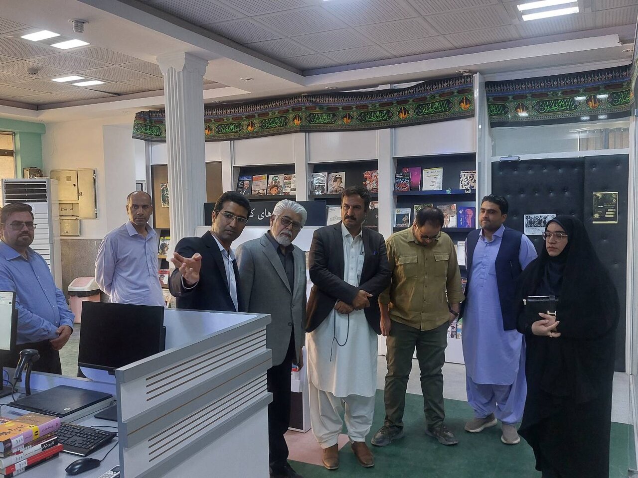 بازدید اعضای شورای اسلامی شهر زاهدان از کتابخانه عمومی آیت‌الله کفعمی
