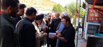 میزبانیِ «کتاب حسینی» از نماینده ولی‌فقیه در پایانه مرزی تمرچین