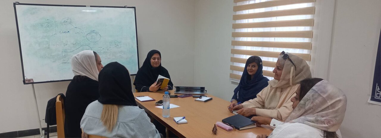 برنامه های بزرگداشت سهروردی در کتابخانه‌های عمومی استان تهران