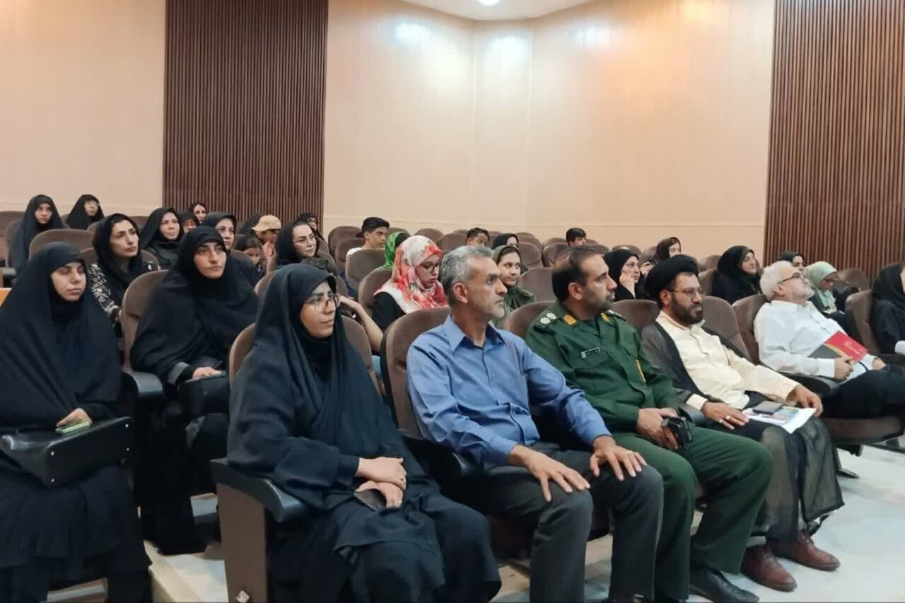 رویداد فرهنگی «سر این قلم سلامت» در شهرستان دلیجان برگزار شد