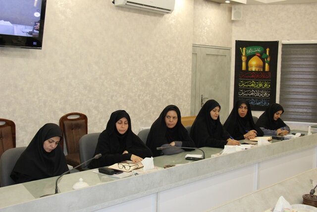 روند تشکیل باشگاههای کتابخوانی و انتخاب «شهر و روستای دوستدار کتاب» در کرمان بررسی شد