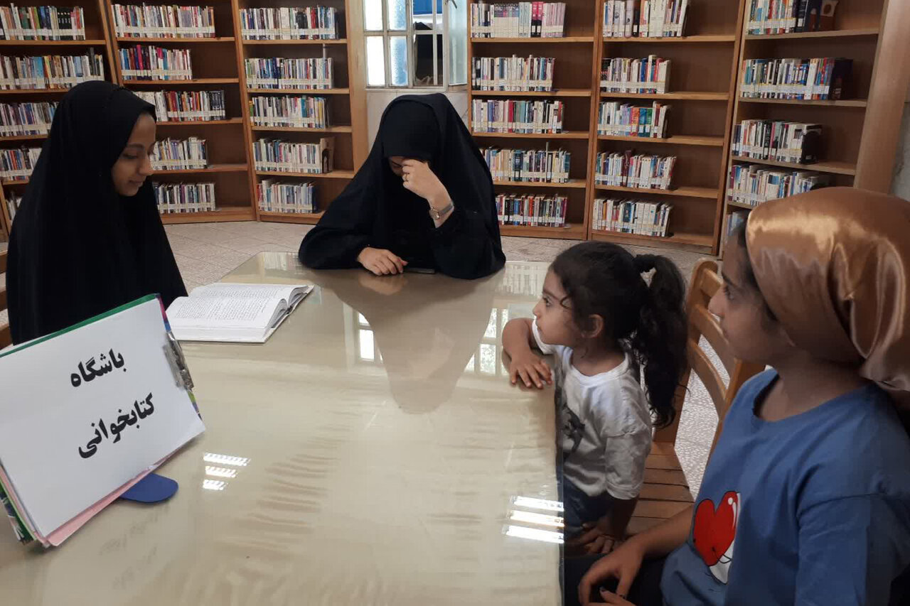 تداوم برنامه‌های فرهنگی و آموزشی در کتابخانه‌های عمومی استان مرکزی