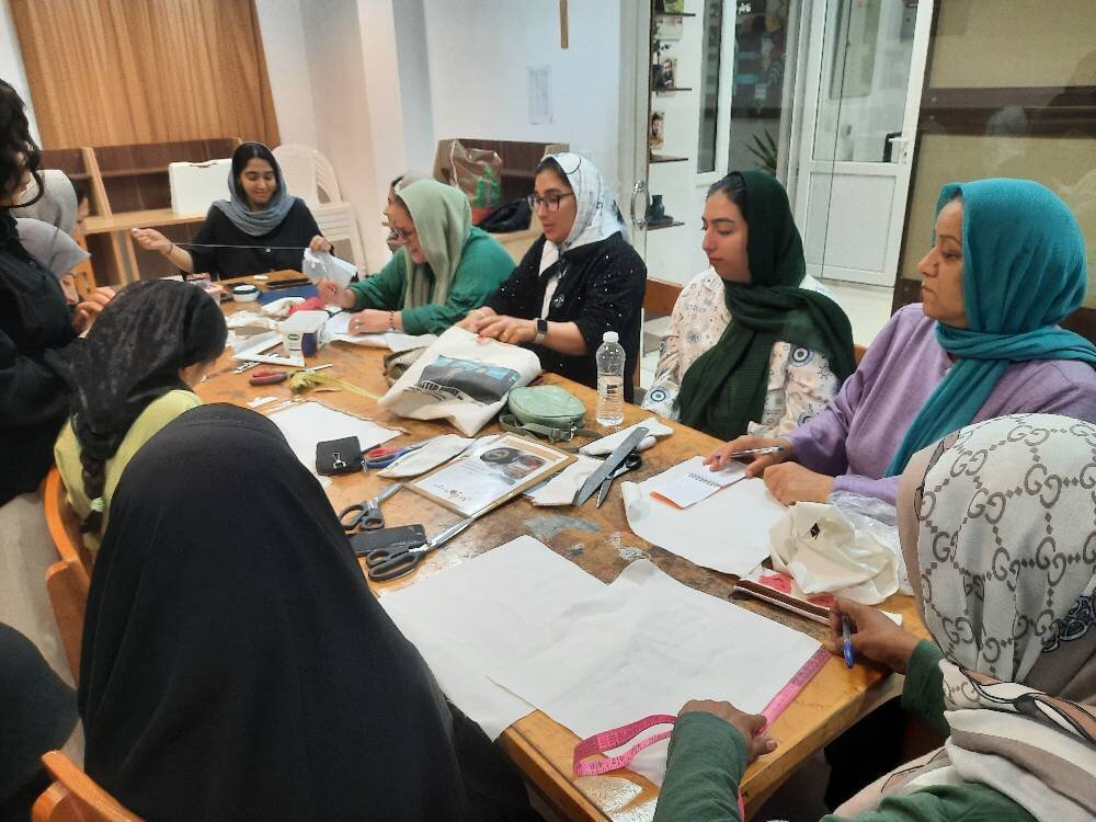 کارگاه ساخت توت‌بگ در کتابخانه عرب‌محله ساری برگزار شد
