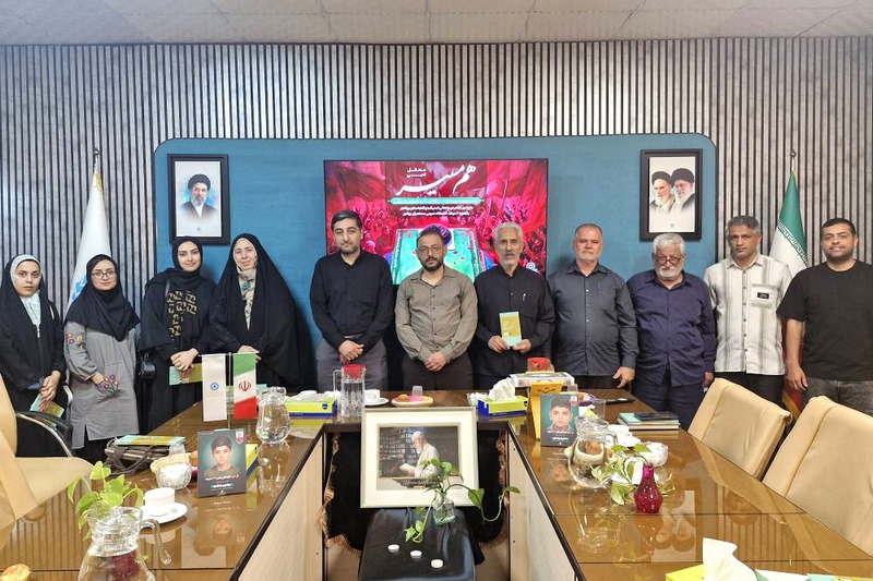 شاعران بوشهری در «هممسیر» از رهبر شهید انقلاب و اربعین گفتند