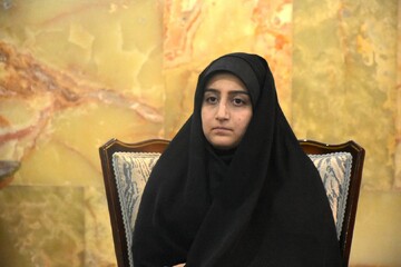 نشست امین ادب در شیراز