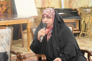 نشست امین ادب در شیراز